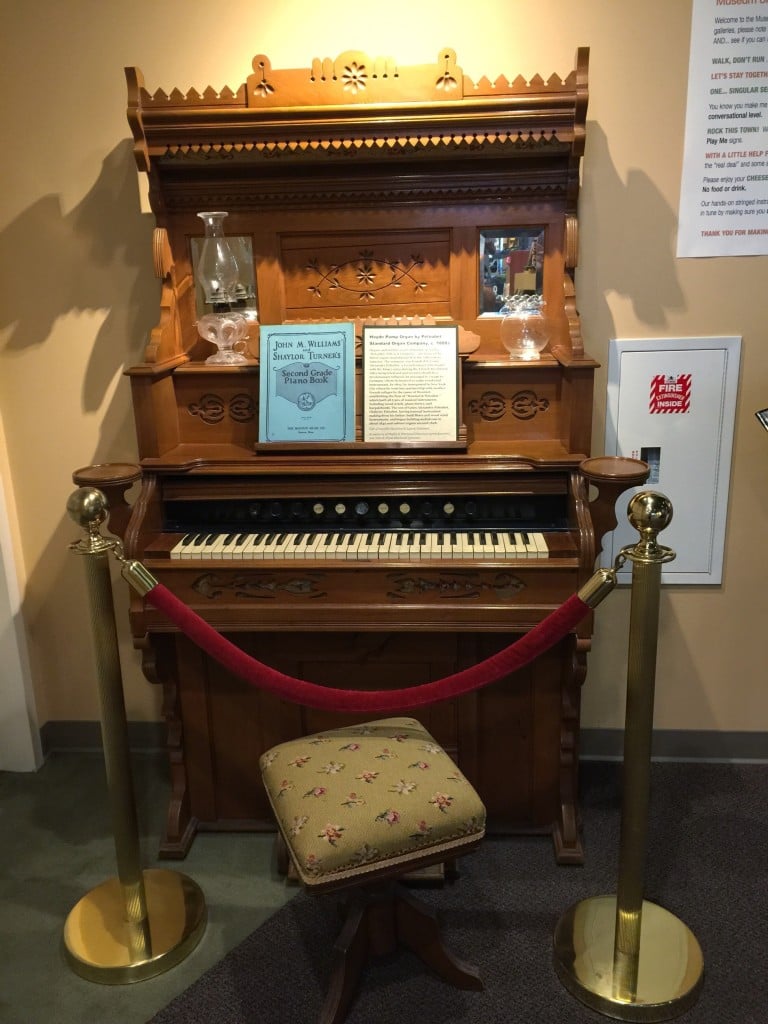 The Museum of Making Music in Carlsbad, California showcases a permanent display of hundreds of unusual and vintage instruments charting the progression of song-crafting from 1900 to modern times. Five museum galleries present popular music, innovations in instruments and their manufacture, and marketing and distribution techniques in five eras throughout the 20th century. Visitors are welcome to play a variety of instruments throughout the museum as well. Learn how to get discount tickets to the Museum of Making Music in Carlsbad.