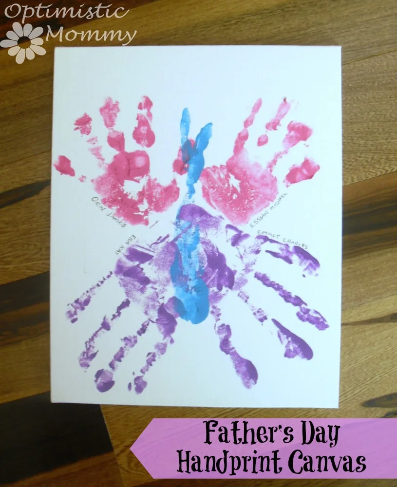 Are you looking for a homemade present for Father's Day that kids can make? Make one of these 25 Father's Day Crafts for Kids! Perfect for preschoolers and elementary school children to make for their dads and grandfathers.