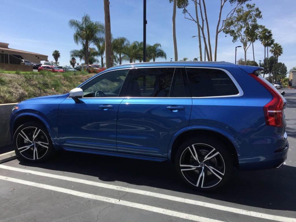 Cruising In The All New 2016 Volvo XC90 T6 R-Design
