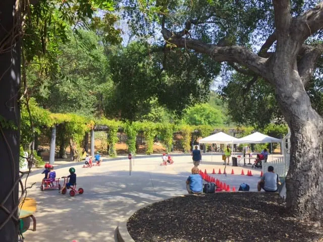 Kidspace Children’s Museum in Pasadena believes that “when learning becomes fun, the learner does so willingly.” This children's museum in Southern California offers an expansive outdoor play area that features hands-on arts & science exhibits. The first Tuesday of every month is also Free Family Night!
