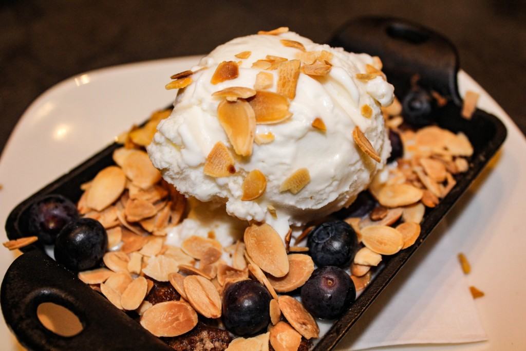 Looking for a new restaurant to try in Orange County? Check out Stacked in Huntington Beach where all of their menu items, including their desserts, are fully customizable to your liking.