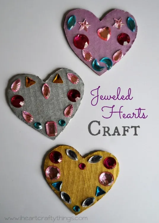 15 Easy Heart Crafts for Valentine's Day Fun