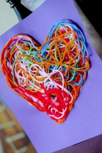 Valentine's Day Treat Craft DIY Yarn Heart  Woo! Jr. Kids Activities :  Children's Publishing