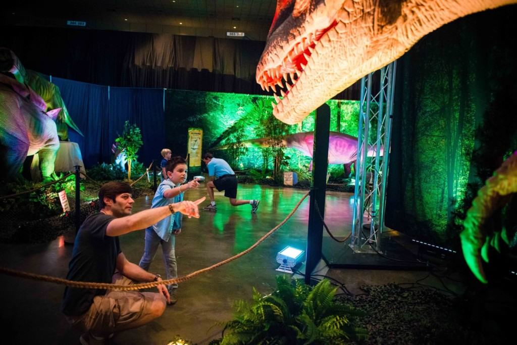 Does your child love dinosaurs? Get discount tickets to Discover the Dinosaurs UNLEASHED coming to the Fairplex in Pomona and OC Fair & Event Center in Costa Mesa this spring! Experience up-close encounters with a lifelike stegosaurus, velociraptor and the king T-Rex in this walk-thru exhibit and more.