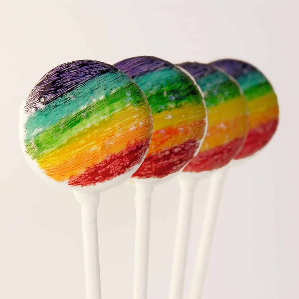 How to make Rainbow Oreo Cookie Pops for St. Patrick's Day