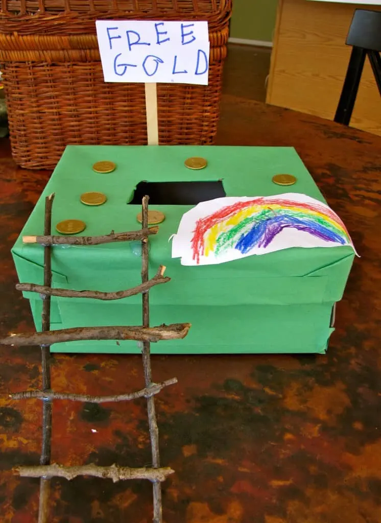 10 Fun Leprechaun Trap Ideas - Happiness is Homemade