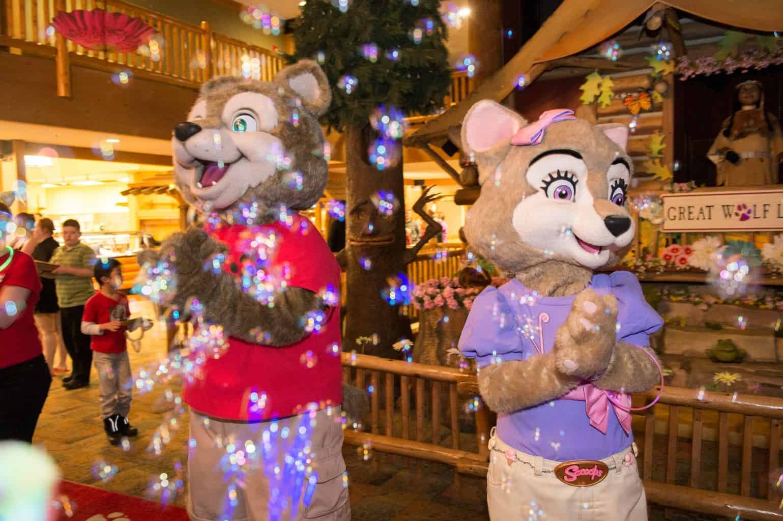 Great Wolf Lodge Mascots