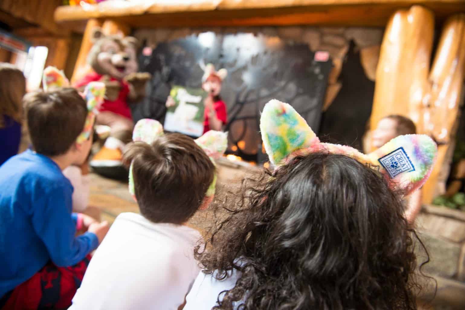 Story time at Great Wolf Lodge Southern California