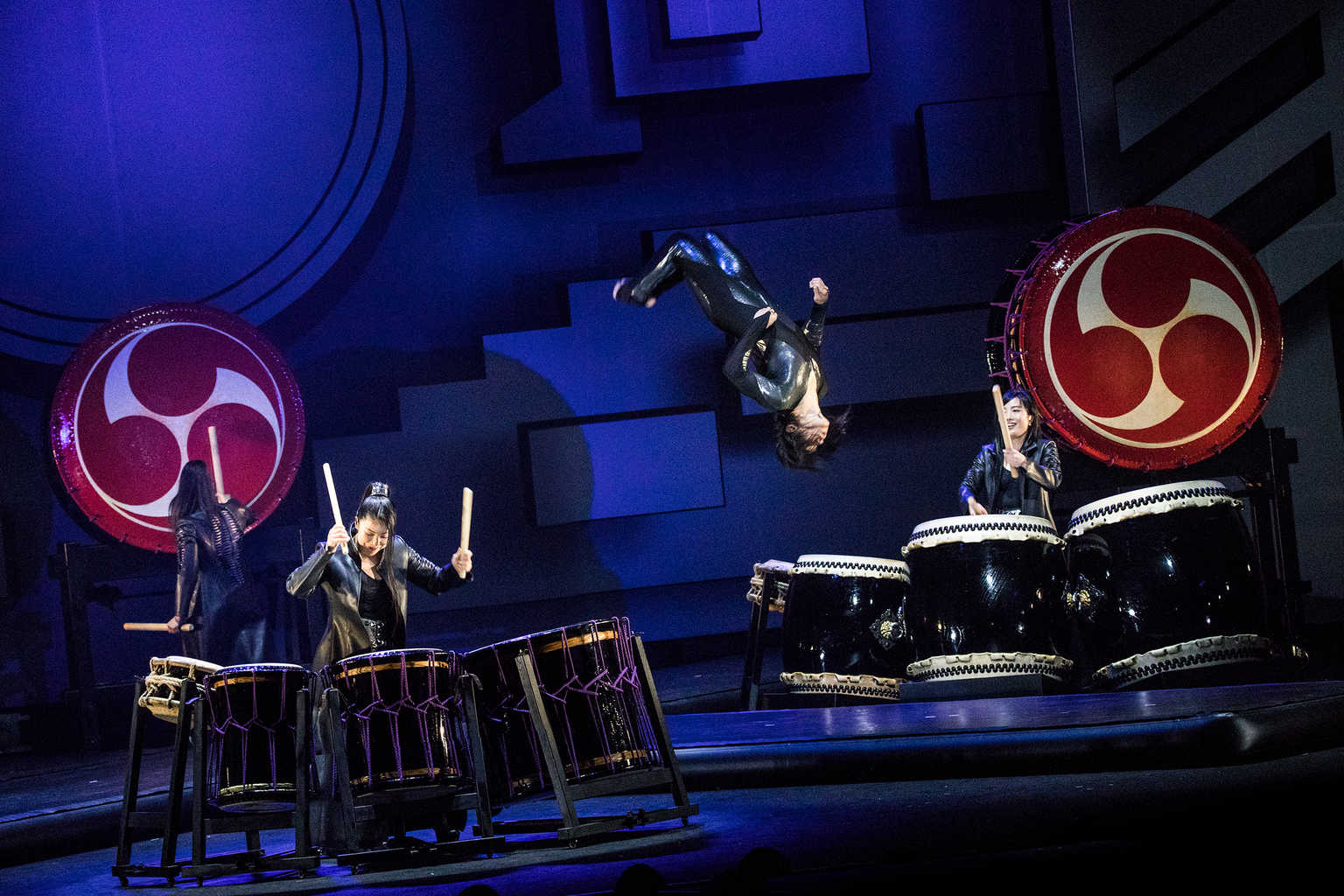 DRUM TAO is known for combining music and dance to reflect Japanese tradition while incorporating other Asian cultural influences.  Breaking past the traditional notions of taiko, DRUM TAO continues to create an entirely new art form that is modern yet retains sense of tradition.