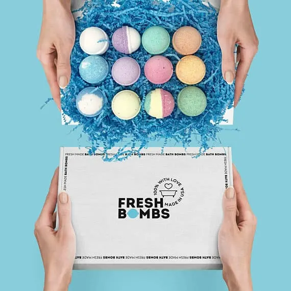 12 bath bombs gift set on easy