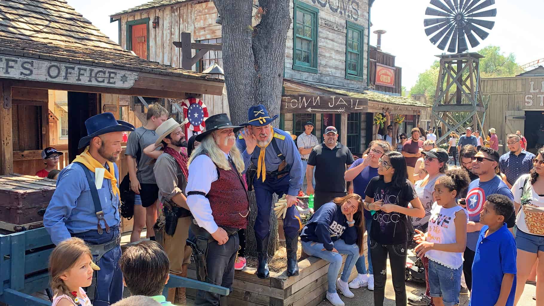 Are you looking for a fun family outing this summer? Then check out Ghost Town Alive at Knott's Berry Farm in Buena Park, California. Ghost Town Alive is chocked full of fun activities like a photo scavenger hunt, hoedown, Snoppy magic show and more.