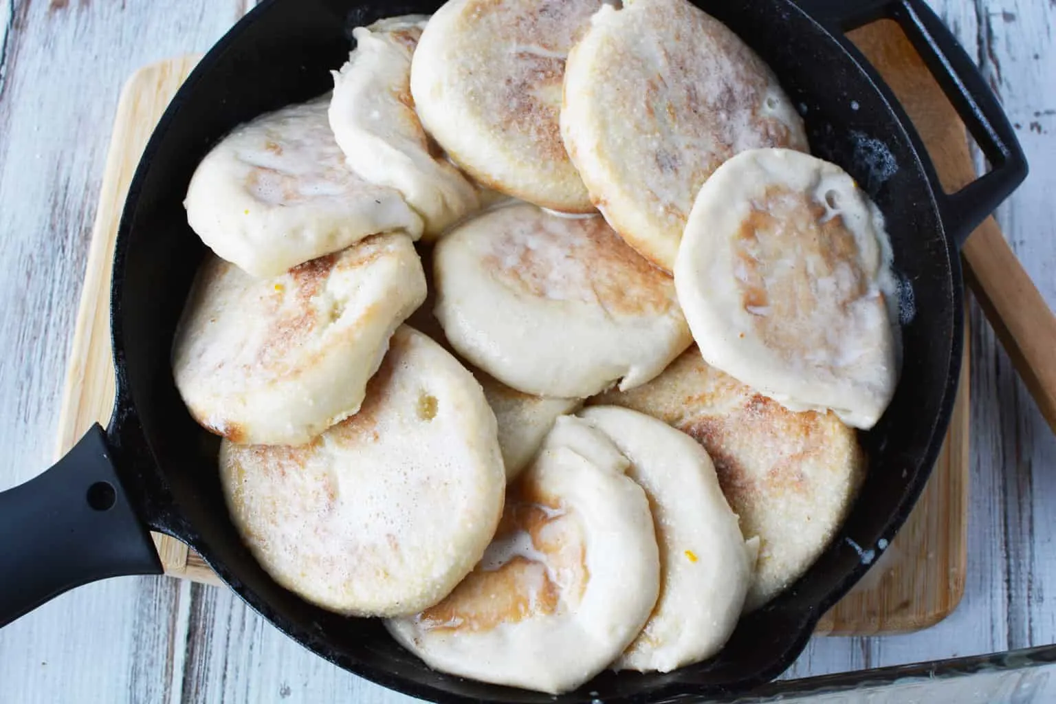 Easy Baked Apple Cinnamon Skillet French Toast Recipe