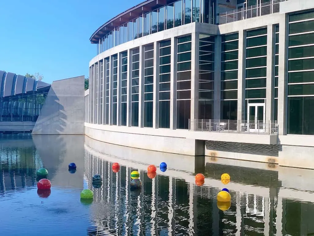 Crystal Bridges Museum