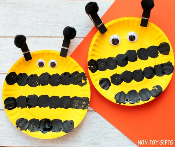 Toddler bee art project