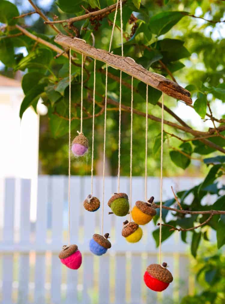 pom pom acorn craft for kids