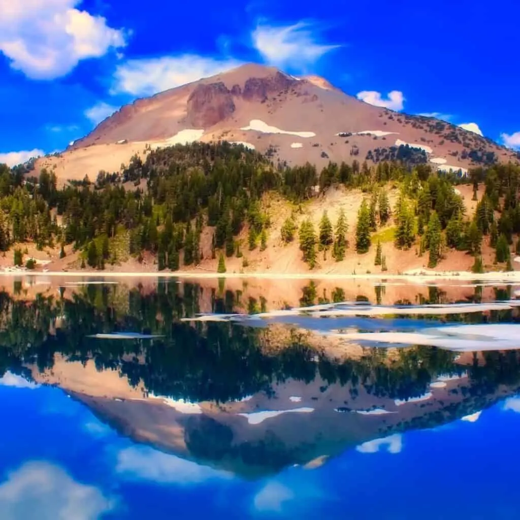 Lassen Volcanic National Park in a great road trip in California